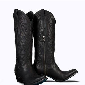 Brand New Lane Smokeshow Western Boots. Black. Never worn. New in box. Size 8.